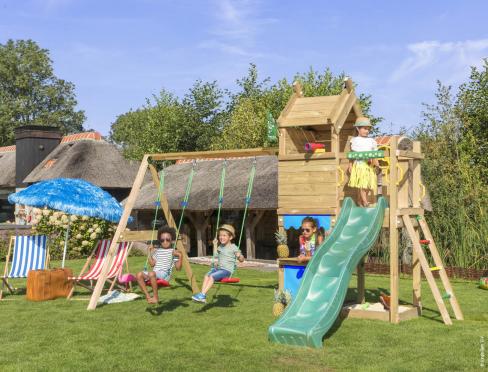 Jungle Resort | Stelzenhaus mit Doppelschaukel